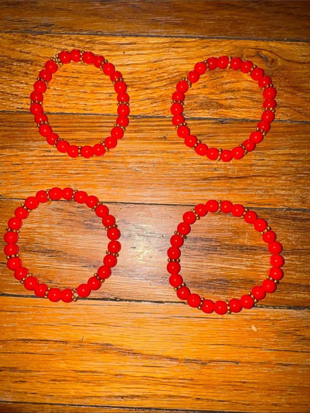 Handmade womans lot of 9 Set of Beaded Stretch Bracelets in Red and Green